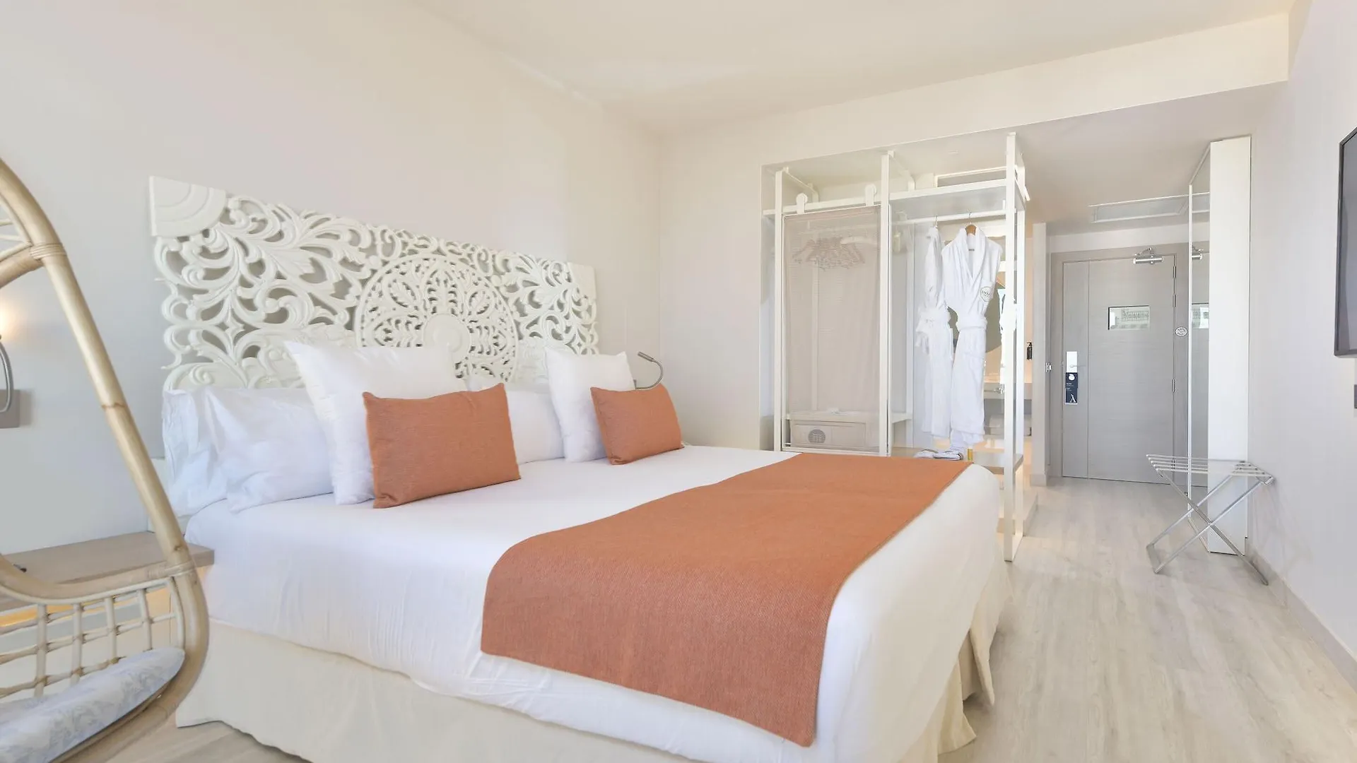 Amàre Beach Hotel Ibiza Adults Only Sant Antoni de Portmany 4*,  Spagna